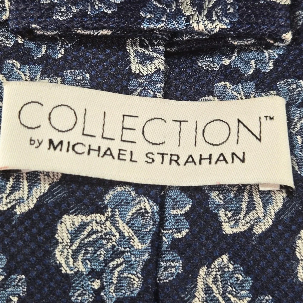 Michael Strahan Mens Navy Blue Floral Rose Jacqluard Slim Necktie